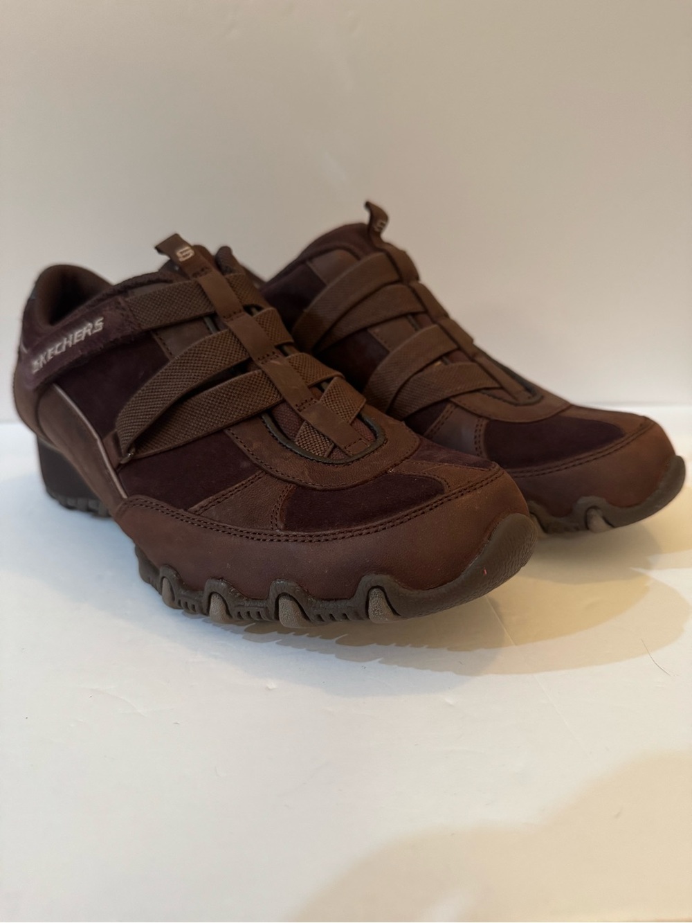 Skechers Sassies Levity Brown Leather &  Suede Sneakers, Size 8.5